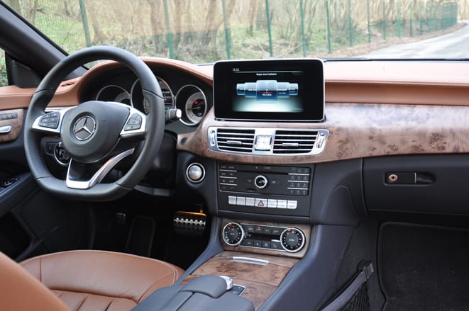Mercedes-Benz CLS250 BlueTec 4MATIC FL  www.e-motoring.com