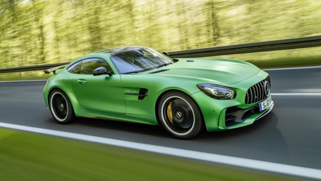 Mercedes-AMG GT-R