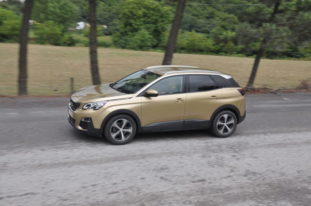 Peugeot 3008 Active 1.6 BlueHDi 