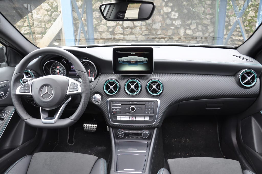 Mercedes-Benz A200 FL AMG	