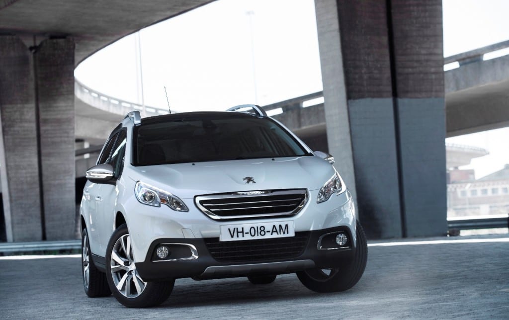 Peugeot 2008 www.e-motoring.com