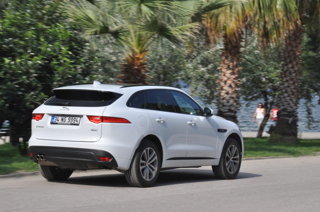 Jaguar F-Pace 2.0d R-Sport Plus