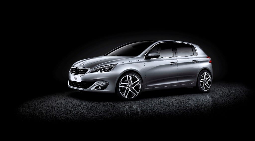 Peugeot 308 www.e-motoring.com