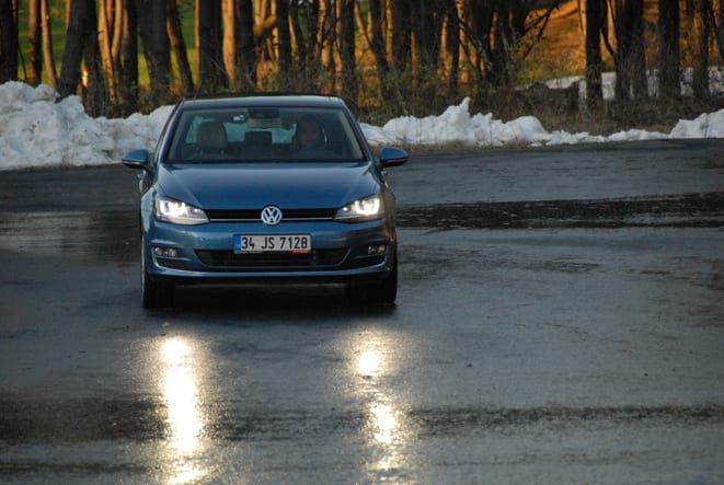 VW Golf VII www.e-motoring.com