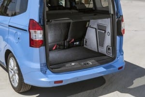 Ford Tourneo Courier www.e-motoring.com