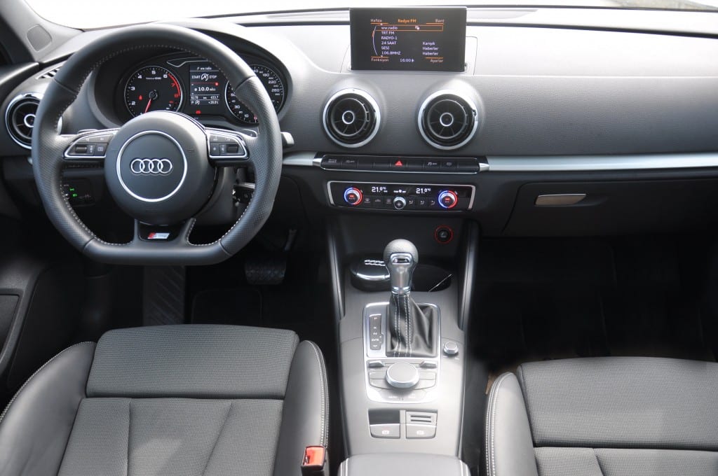 Audi A3 Sportback 1.4 TFSI www.e-motoring.com