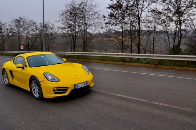 Porsche Cayman www.e-motoring.com