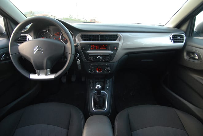 Citroen Elysee-Peugeot 301 www.e-motoring.com