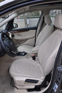 BMW 218i Active Tourer www.e-motoring.com