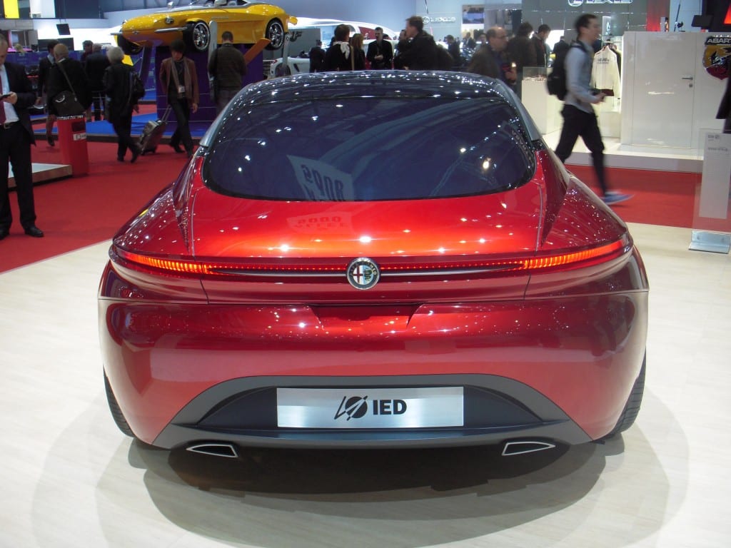 Alfa Romeo Gloria www.e-motoring..com