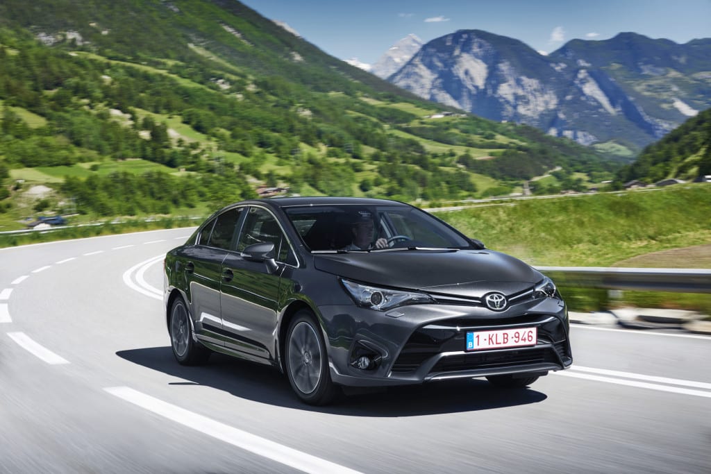 Toyota Avensis www.e-motoring.com