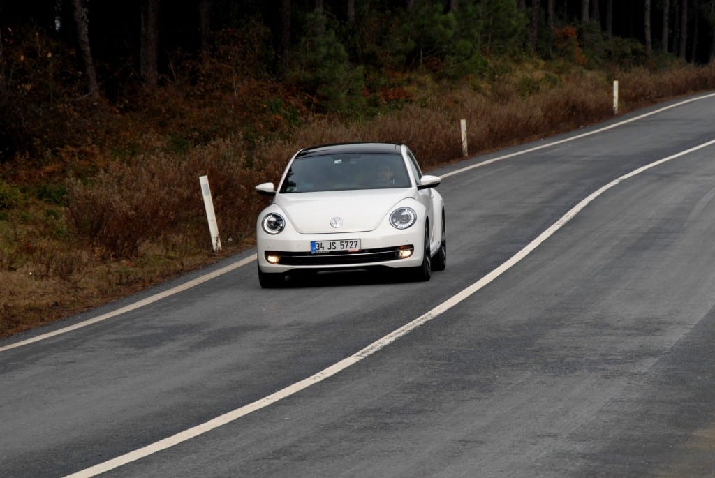 VW Beetle 1.2 DSG www.e-motoring.com