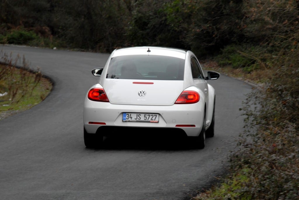 VW Beetle 1.2 DSG www.e-motoring.com