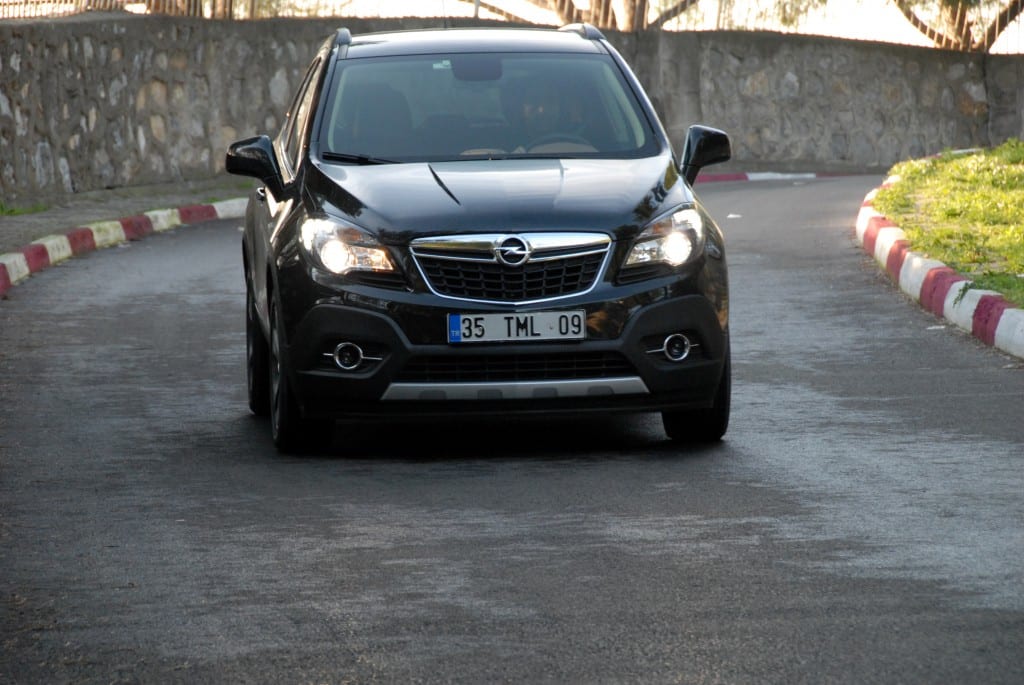 Opel Mokka www.e-motoring.com