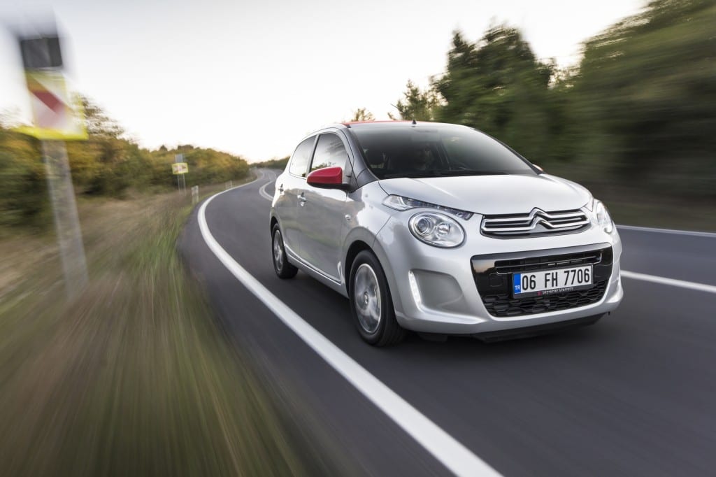 C1 www.e-motoring.com
