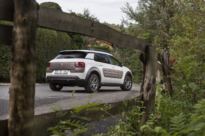 Citroen C4 Cactus www.e-motoring.com