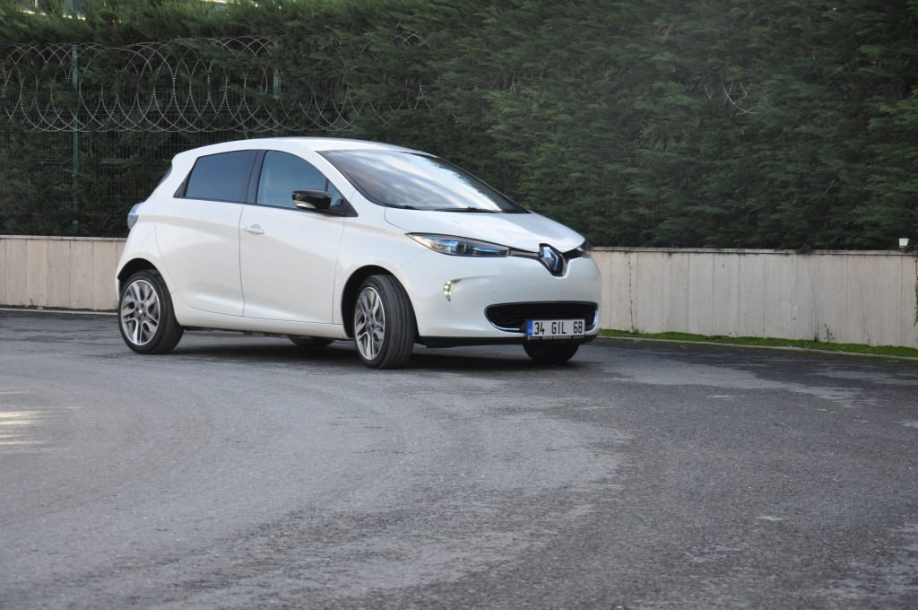 Renault ZOE Zen www.e-motoring.com