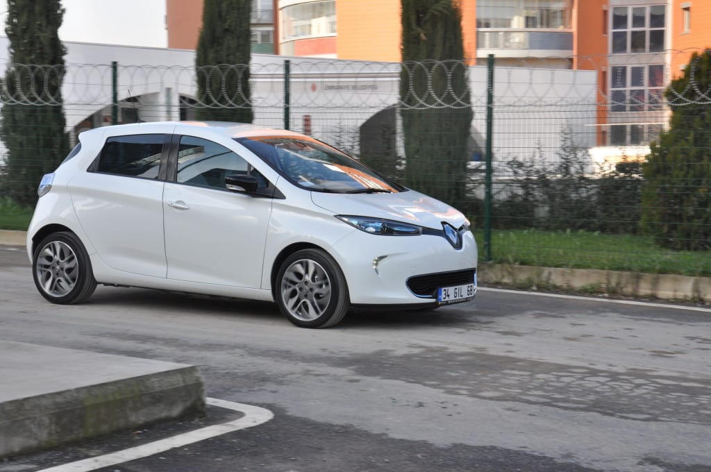 Renault ZOE Zen www.e-motoring.com
