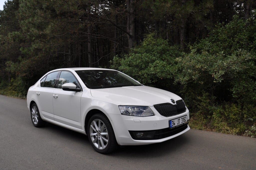 Skoda Octavia www.e-motoring.com