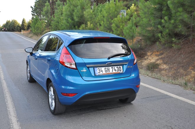 Ford Fiesta 1.5 TDCi www.e-motoring.com