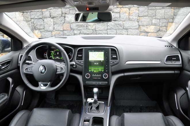 Renault Megane Sedan 1.2 16V Turbo EDC