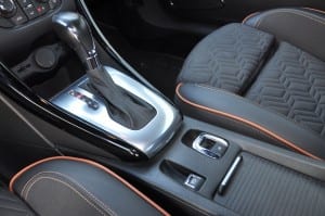 Opel Cascada 1.6 SIDI Turbo ECOTEC www.e-motoring.com