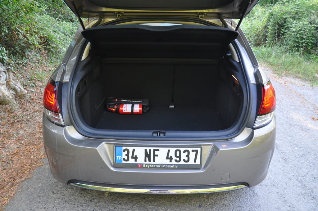 Citroen C4 1.6 BlueHDi EAT6
