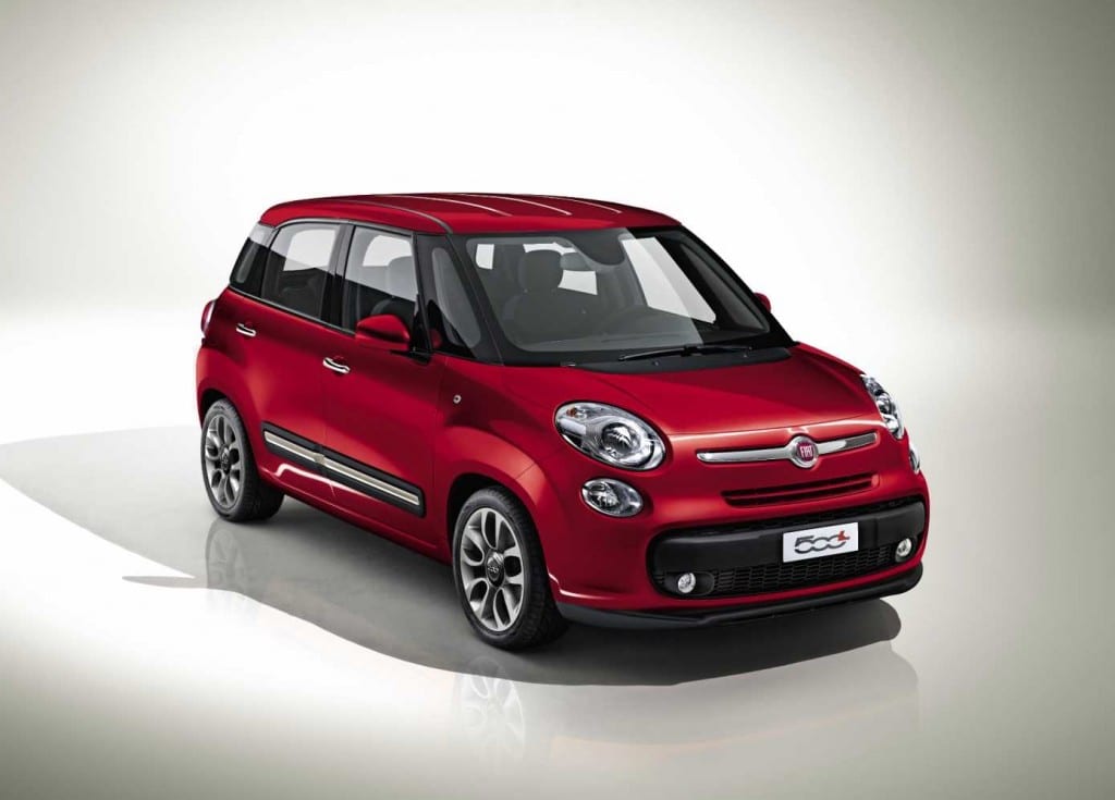 FIAT 500L  www.e-motoring.com