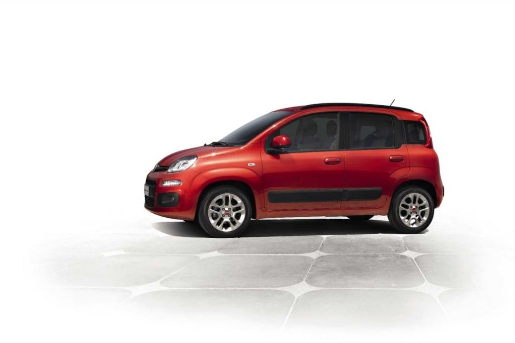 FIAT PANDA www.e-motoring.com