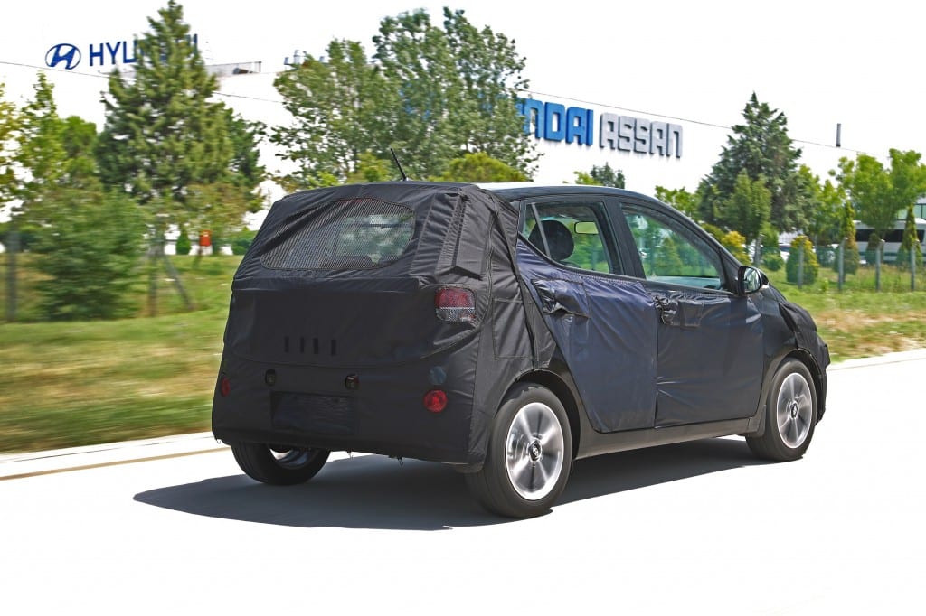 Hyundai i10 www.e-motoring.com