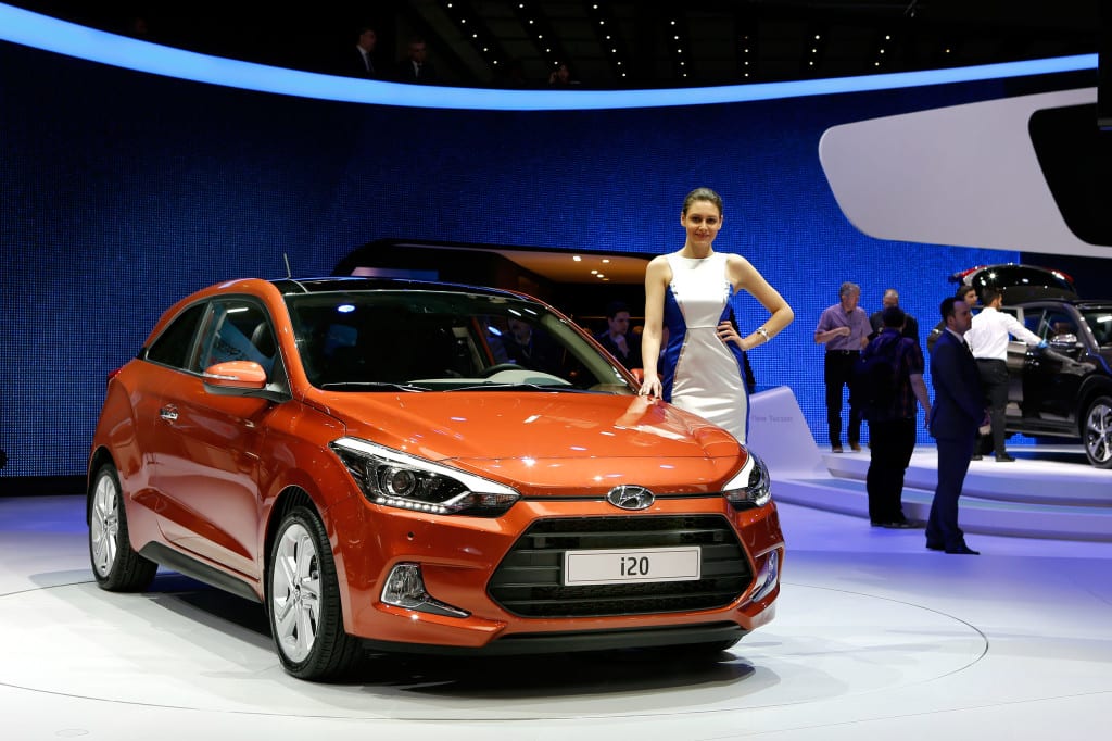 Hyundai i20 Coupe - Cenevre Fuari 2015 - 2