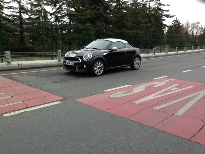 MINI Cooper S Coupé www.e-motoring.com
