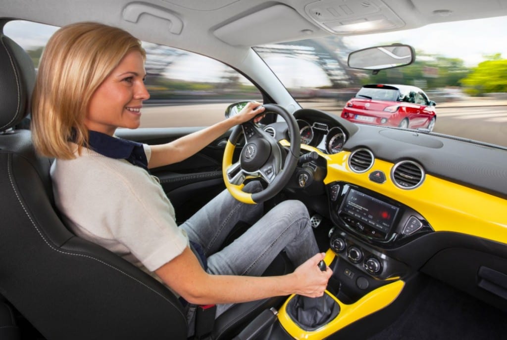 Opel-ADAM-IntelliLink www.e-motoring.com