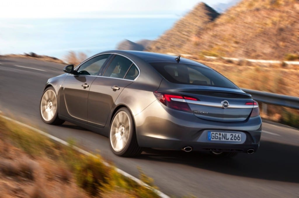 Opel-Insignia www.e-motoring.com