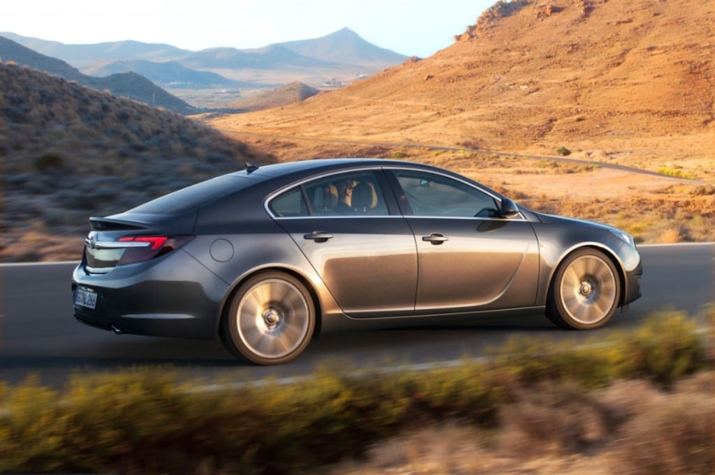 Opel-Insignia www.e-motoring.com