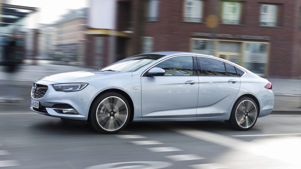 Opel-Insignia-Grand-Sport