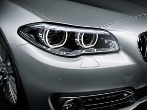 BMW 5 Serisi www.e-motoring.com
