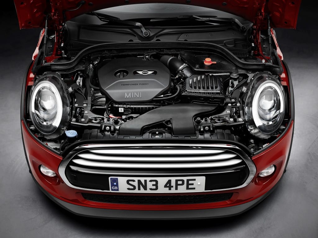 MINI Cooper S www.e-motoring.com
