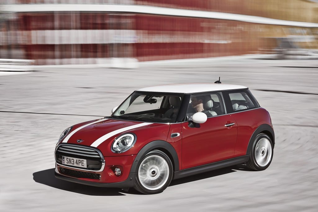 MINI Cooper www.e-motoring.com