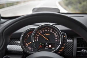 MINI www.e-motoring.com