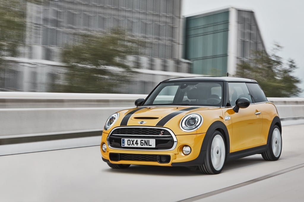 MINI Cooper S www.e-motoring.com