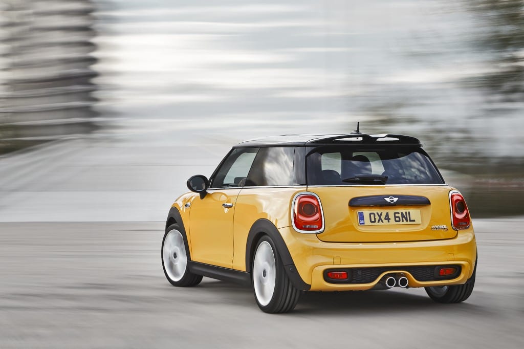 MINI Cooper S www.e-motoring.com
