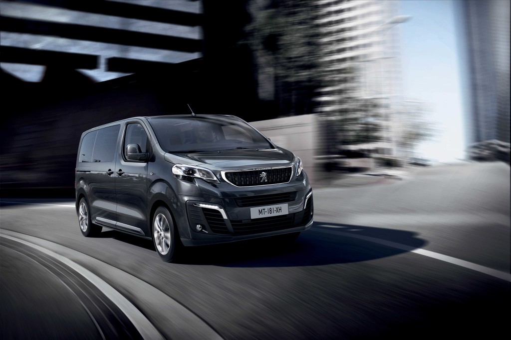 PEUGEOT_TRAVELLER