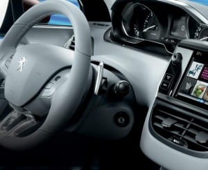 Peugeot 208 ETG www.e-motoring.com
