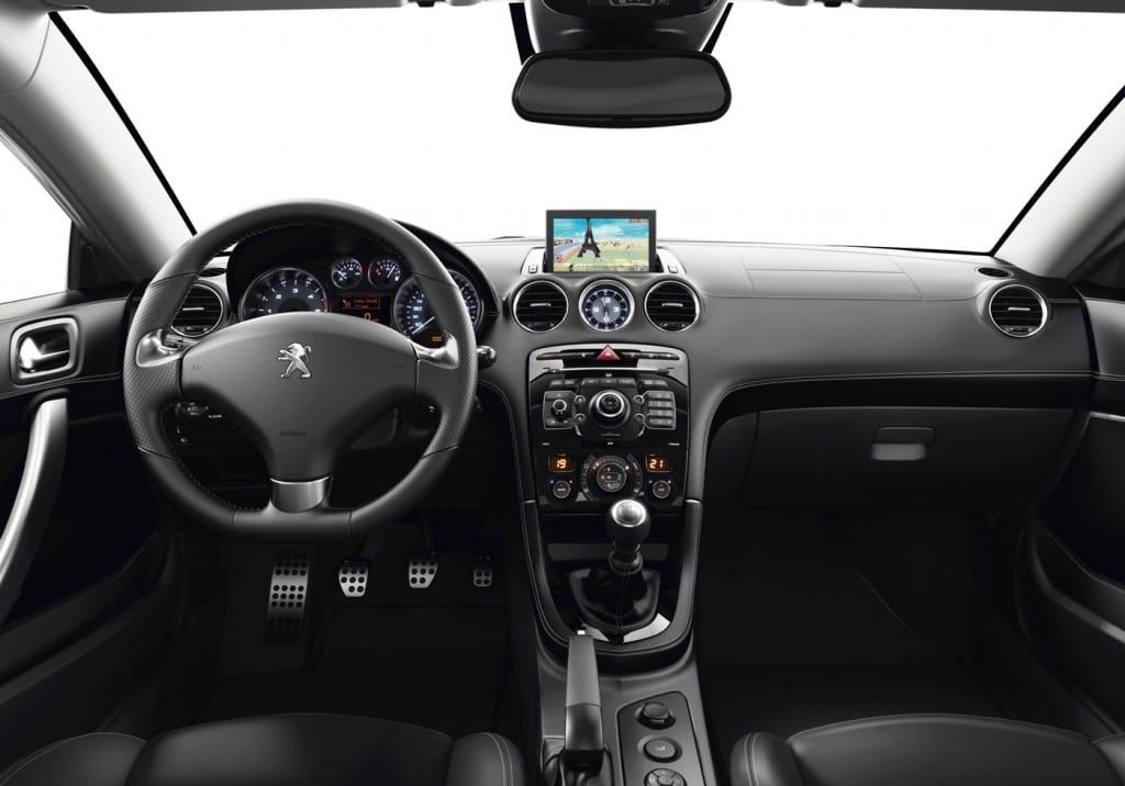 Peugeot RCZ www.e-motoring.com
