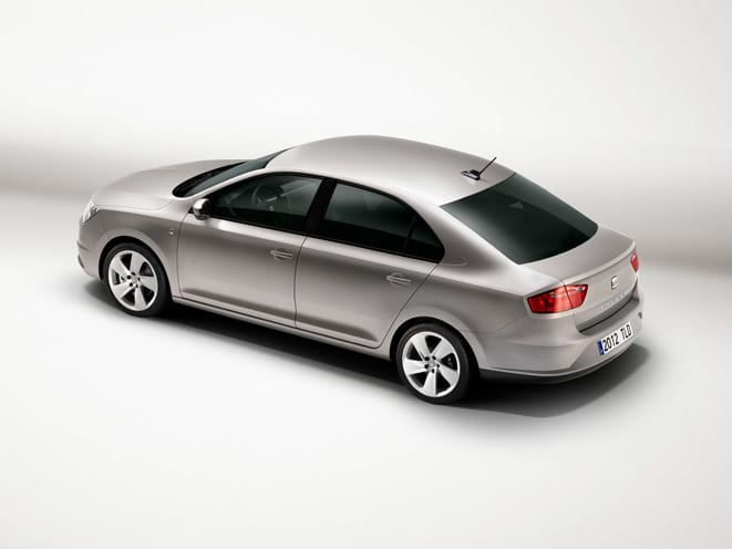 SEAT_TOLEDO_ www.e-motoring.com