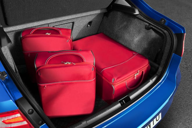 SEAT_TOLEDO_ www.e-motoring.com