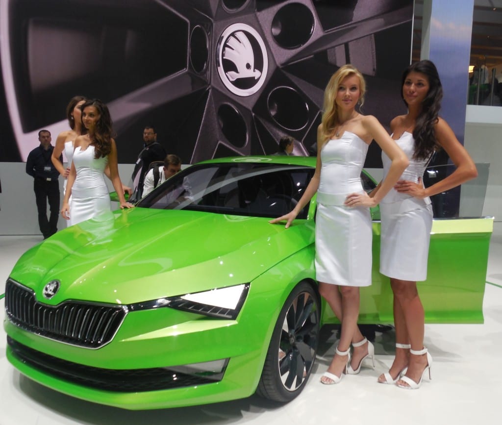 SKODA VisionC www.e-motoring.com