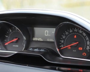 Peugeot 208 Active 1.4 e-HDi www.e-motoring.com