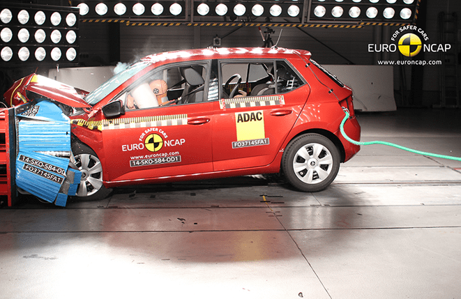 Skoda Fabia EuroNCAP www.e-motoring.com